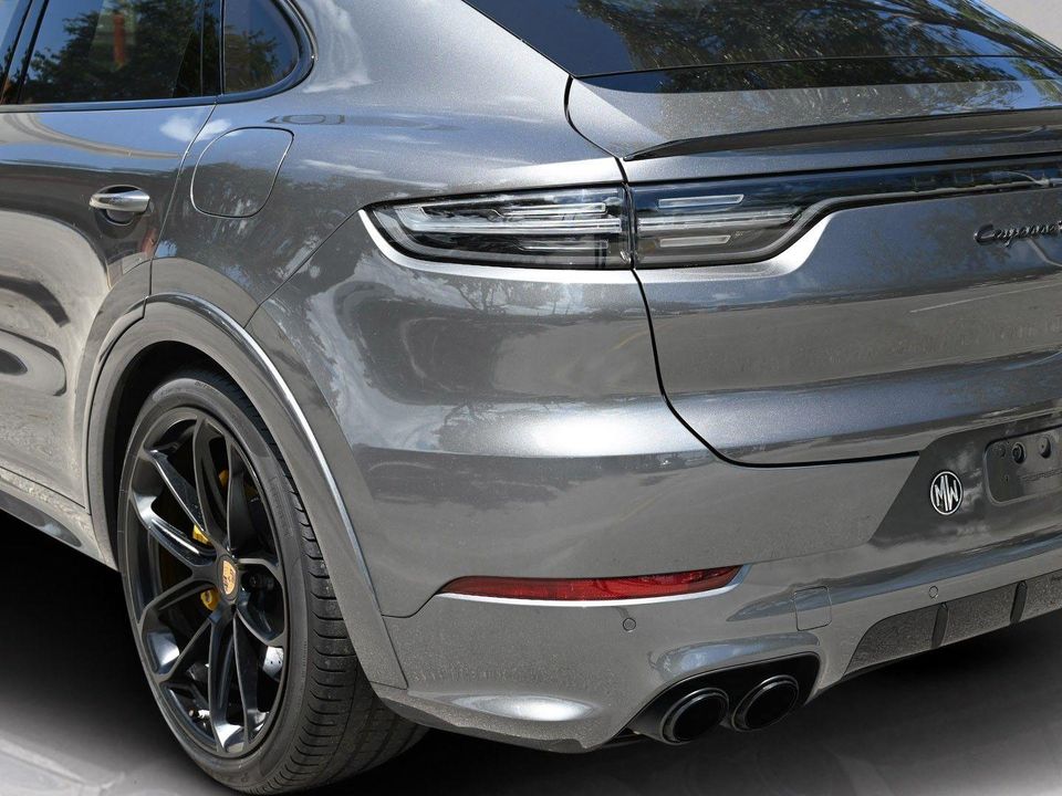 2023 Porsche Cayenne