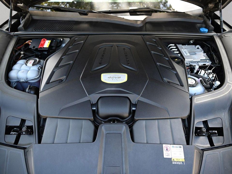 2023 Porsche Cayenne