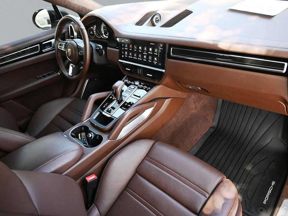 2023 Porsche Cayenne