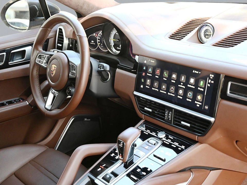 2023 Porsche Cayenne