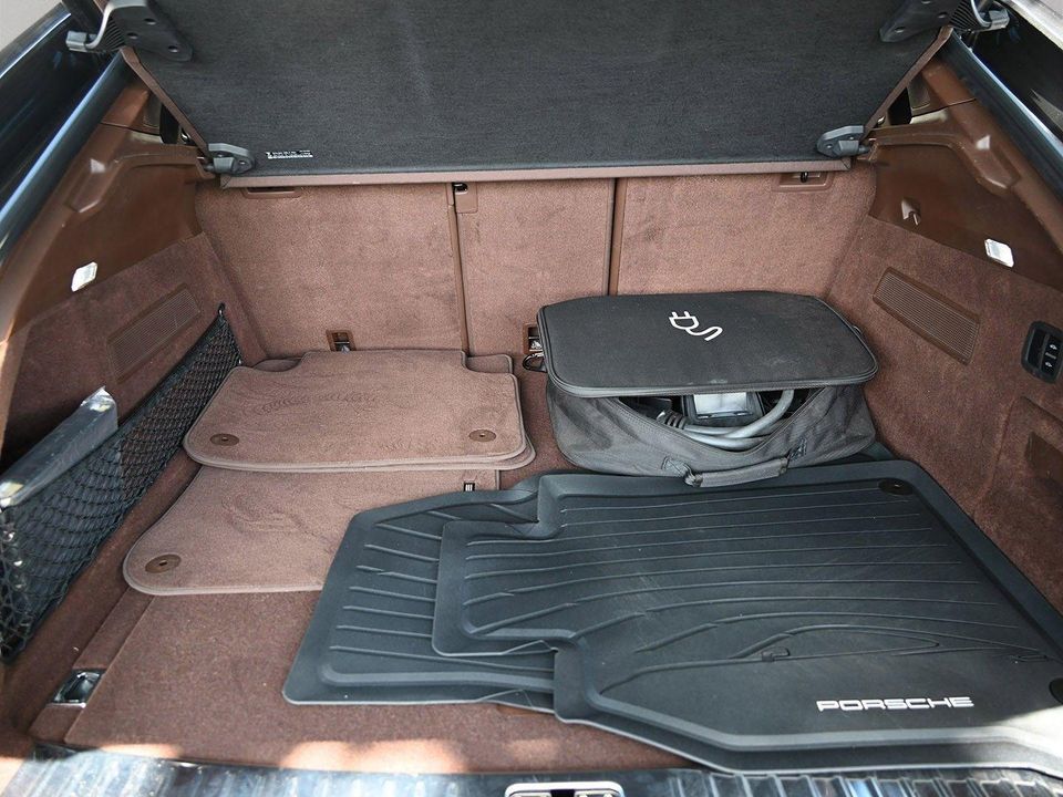 2023 Porsche Cayenne