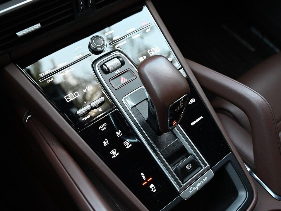 2023 Porsche Cayenne