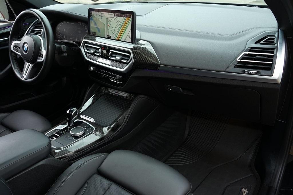 2022 BMW X4