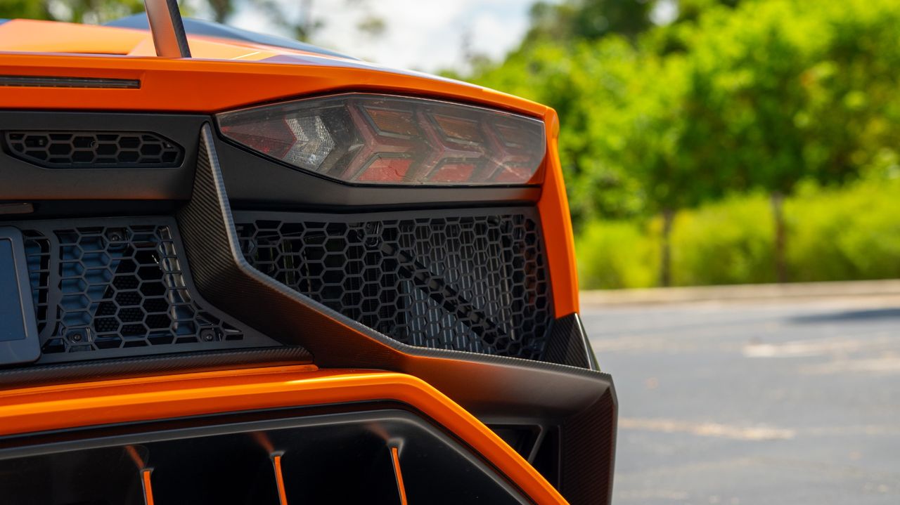 2017 Lamborghini Aventador