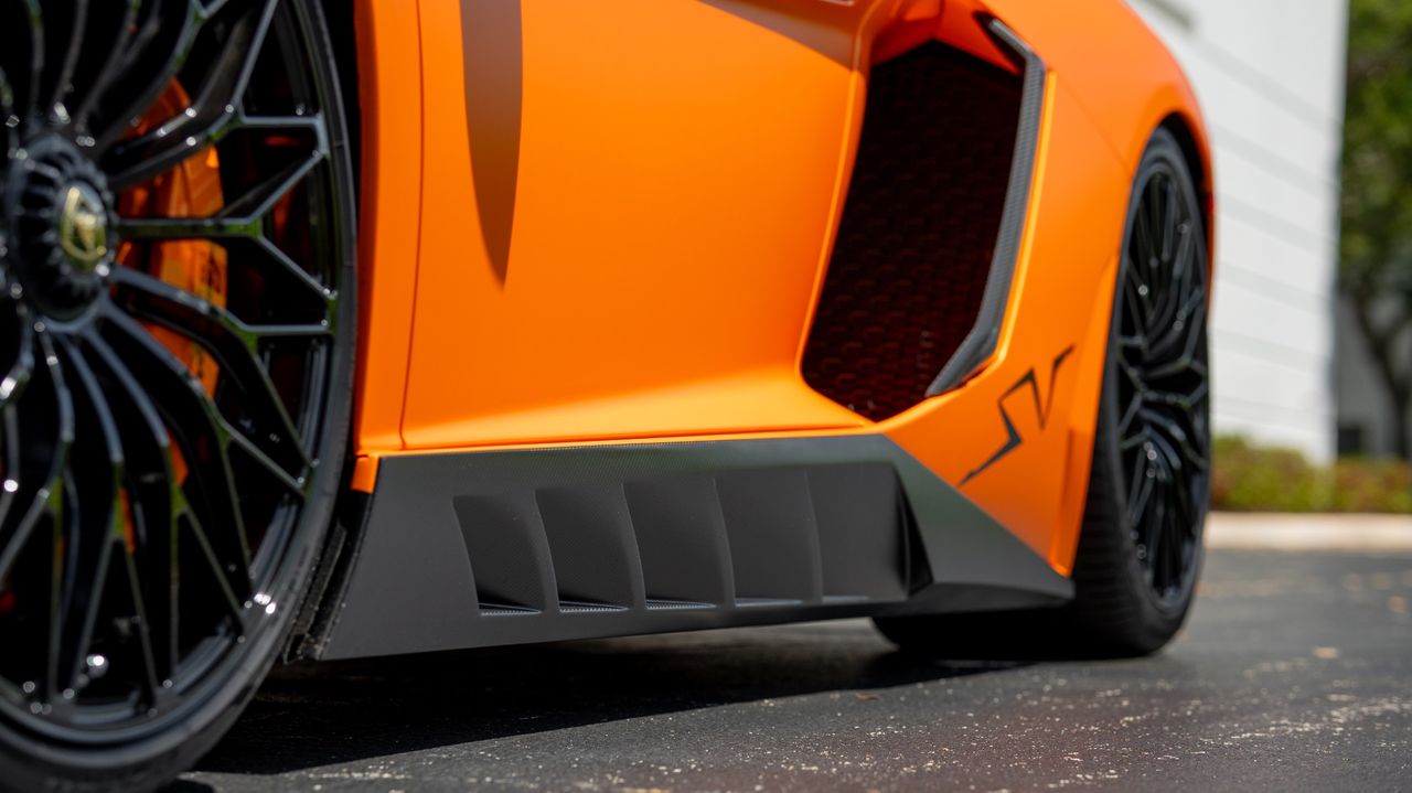 2017 Lamborghini Aventador