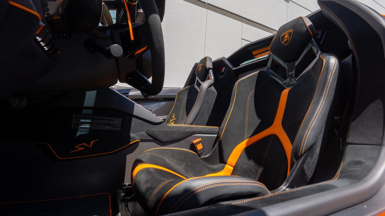 2017 Lamborghini Aventador