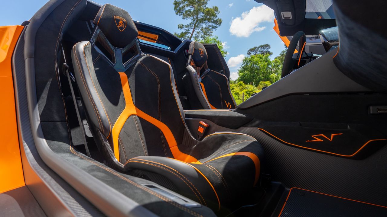 2017 Lamborghini Aventador