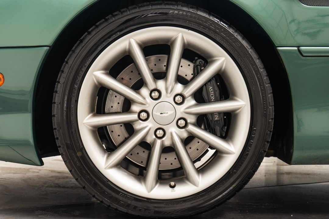 2001 Aston Martin DB7