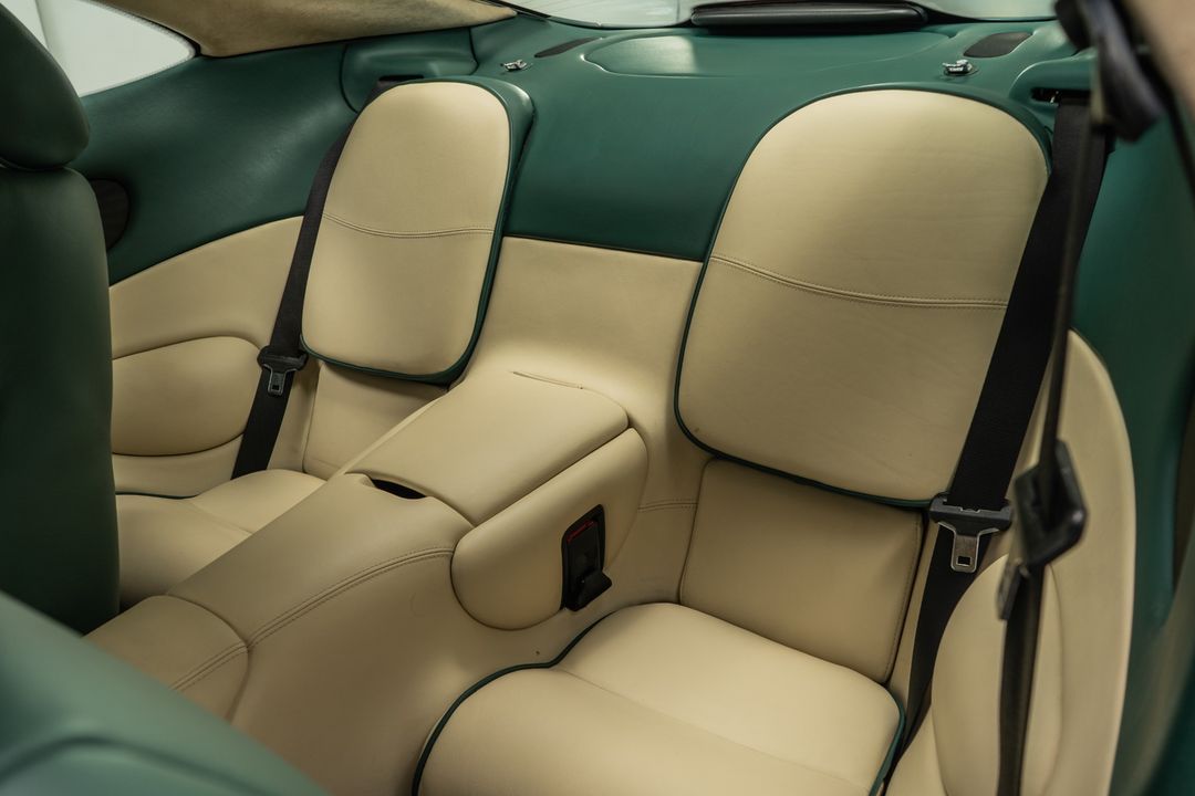 2001 Aston Martin DB7