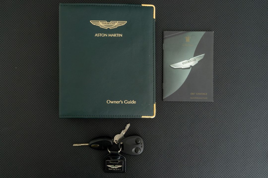 2001 Aston Martin DB7