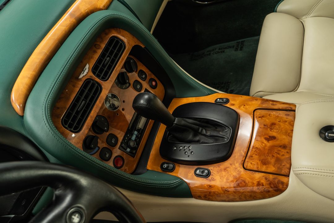 2001 Aston Martin DB7