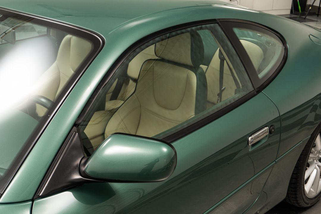 2001 Aston Martin DB7