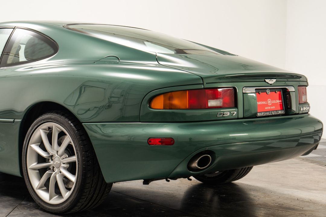 2001 Aston Martin DB7