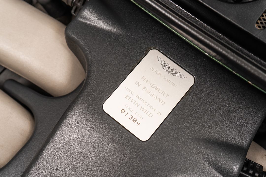 2001 Aston Martin DB7