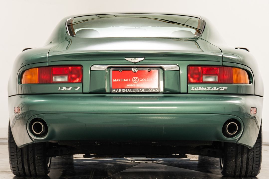 2001 Aston Martin DB7