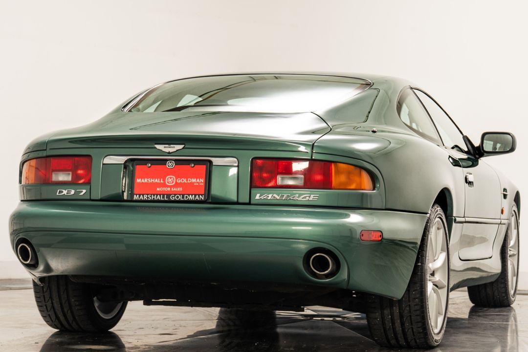 2001 Aston Martin DB7
