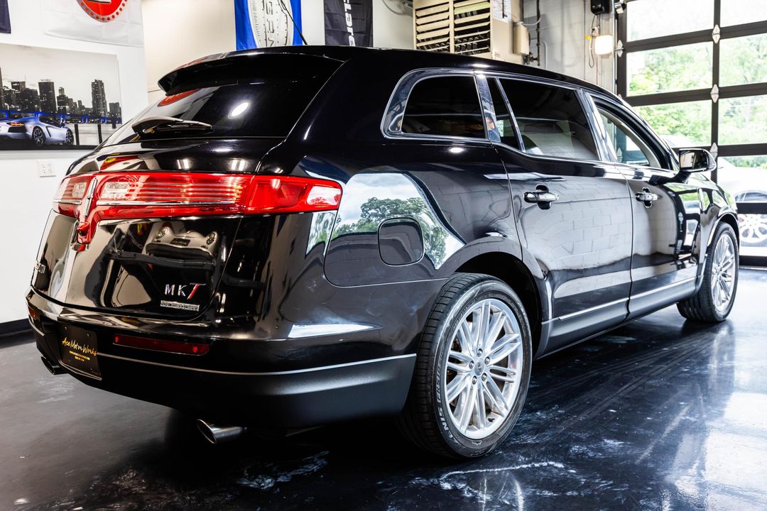 2019 Lincoln MKT