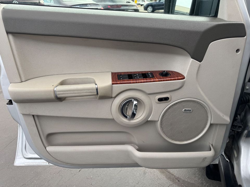 2010 Jeep Commander