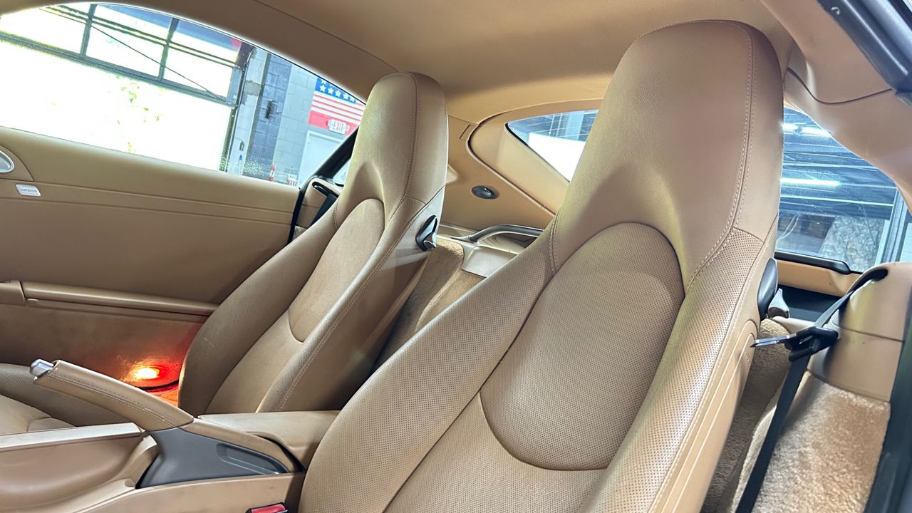 2009 Porsche Cayman