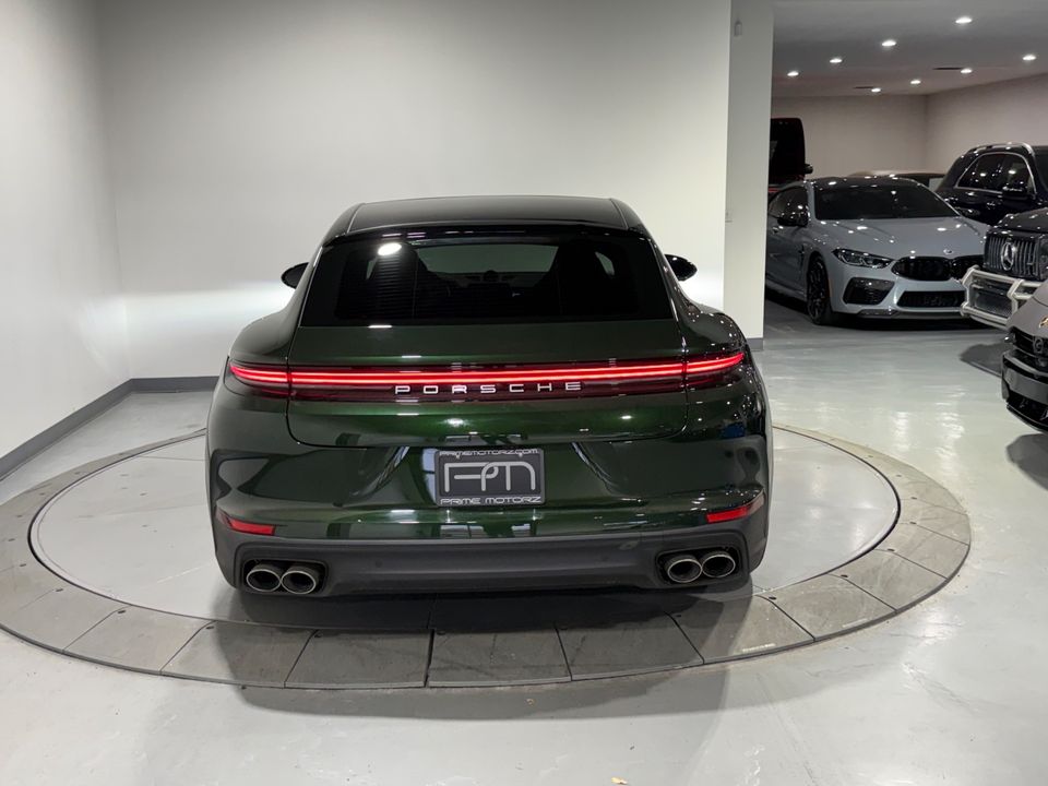 2025 Porsche Panamera 4 E-Hybrid AWD 463hp