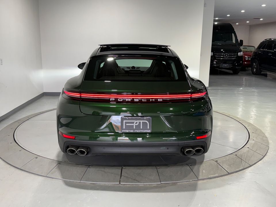 2025 Porsche Panamera 4 E-Hybrid AWD 463hp