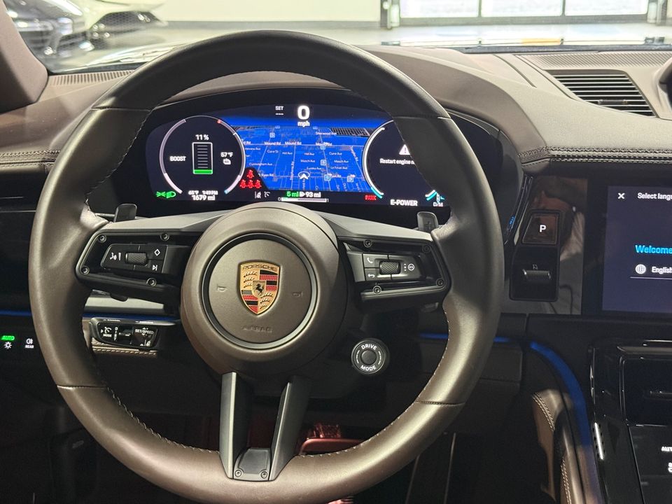 2025 Porsche Panamera 4 E-Hybrid AWD 463hp