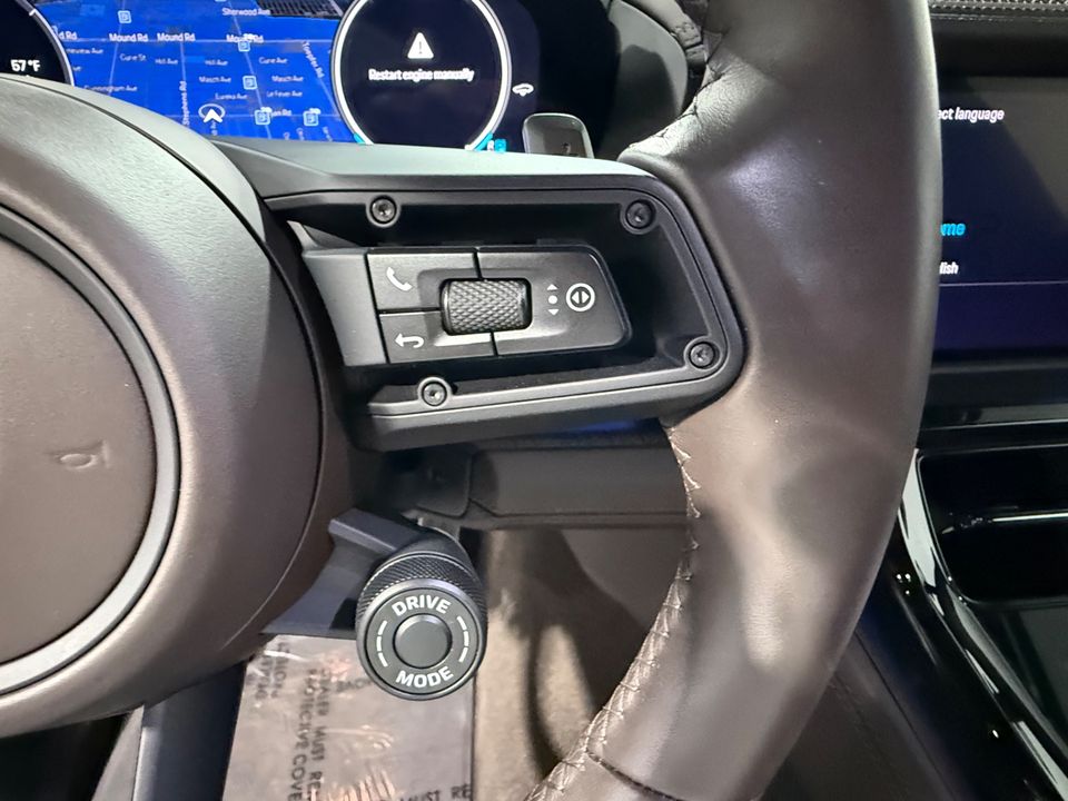 2025 Porsche Panamera 4 E-Hybrid AWD 463hp