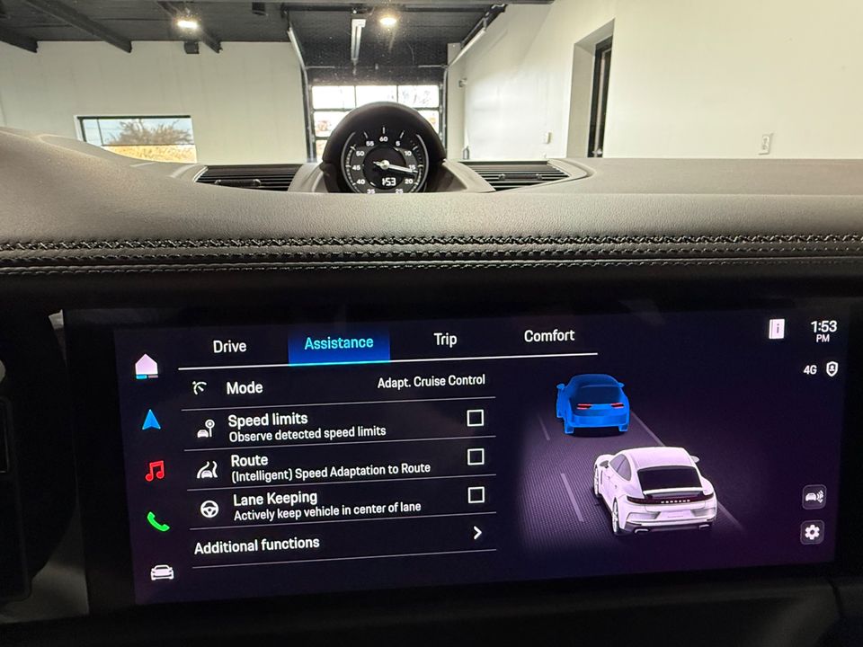 2025 Porsche Panamera 4 E-Hybrid AWD 463hp