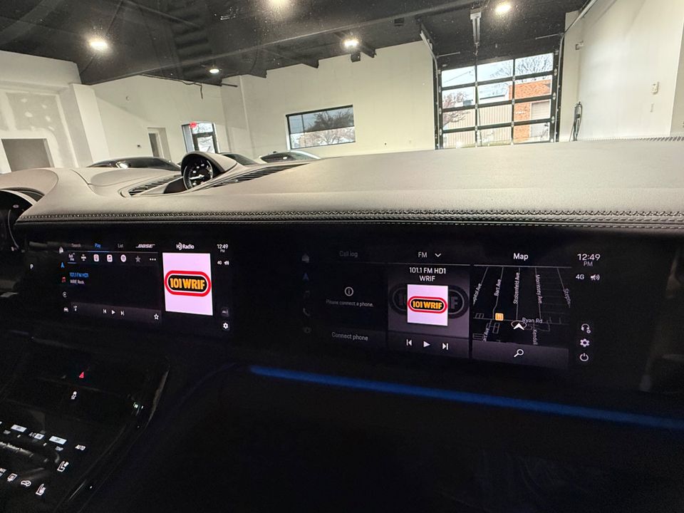 2025 Porsche Panamera 4 E-Hybrid AWD 463hp