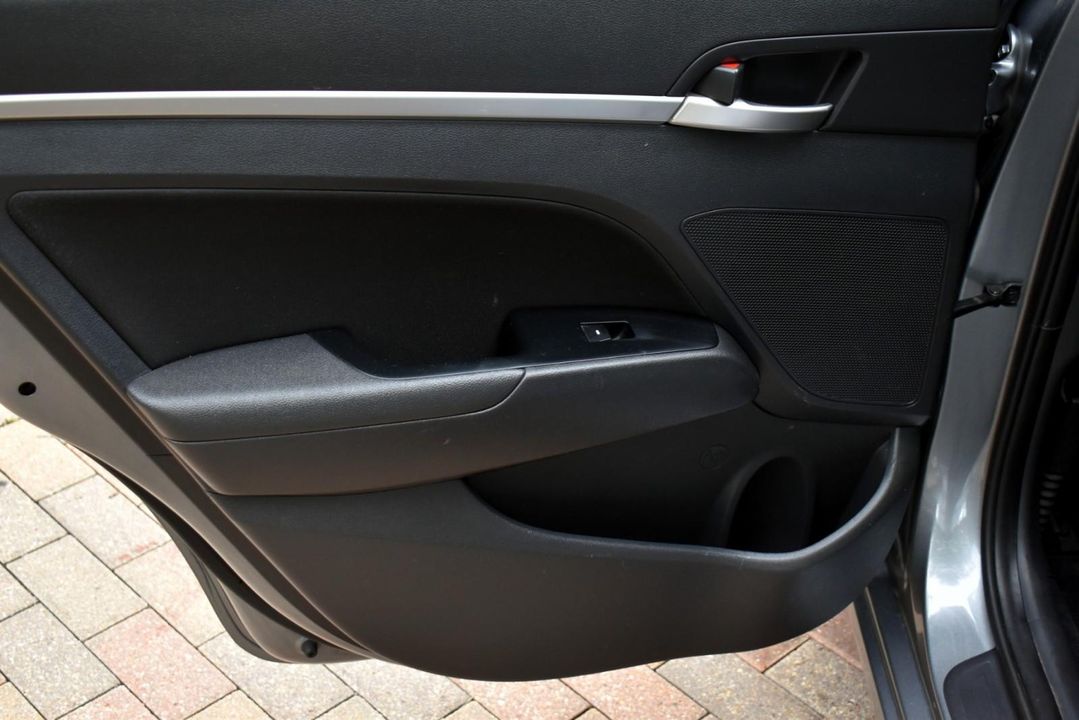 2019 Hyundai Elantra