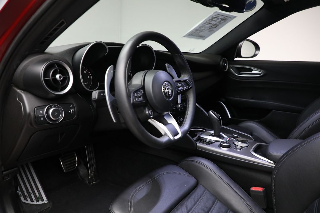 2022 Alfa Romeo Giulia
