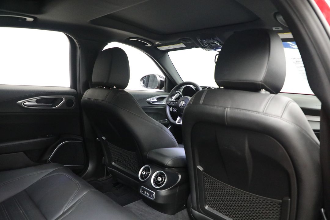 2022 Alfa Romeo Giulia