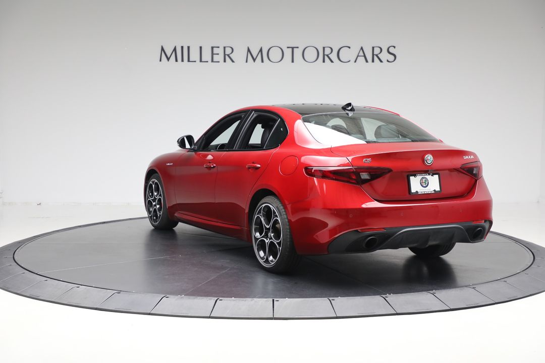 2022 Alfa Romeo Giulia