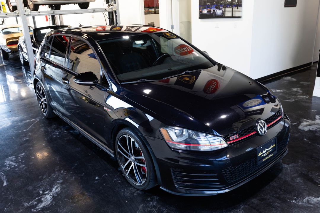 2017 Volkswagen Golf GTI
