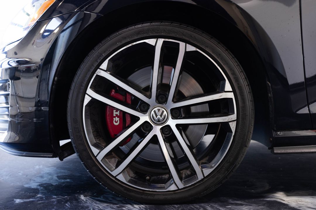 2017 Volkswagen Golf GTI