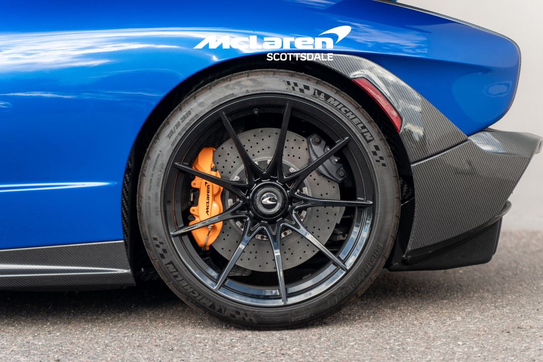 2019 MCLAREN SENNA