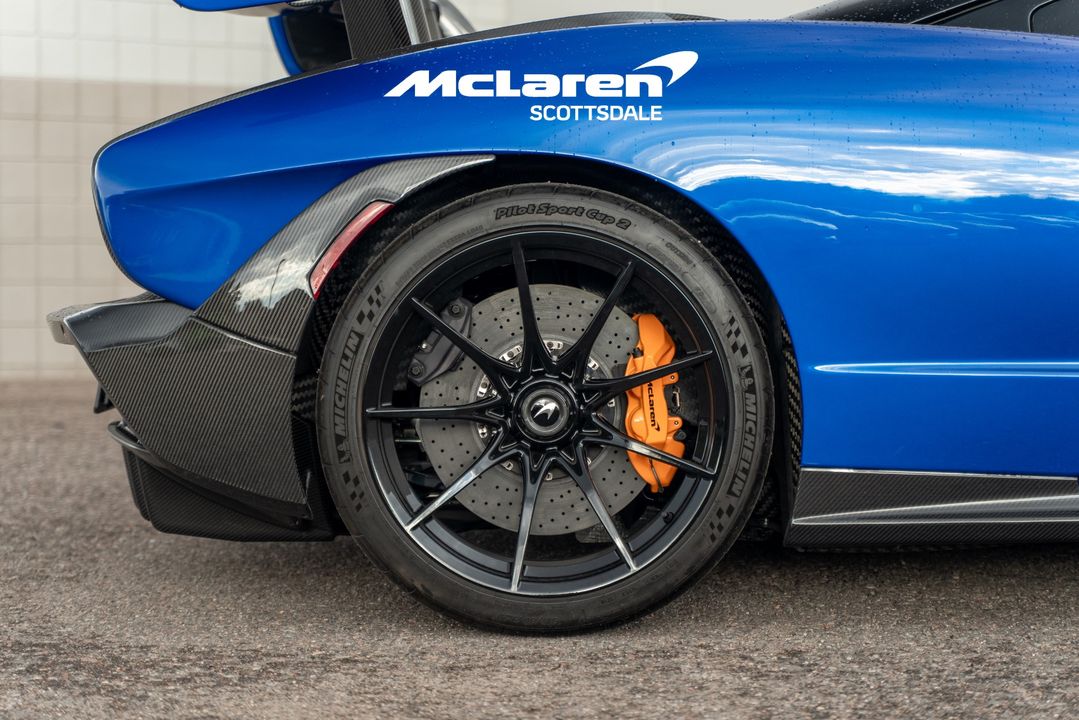 2019 MCLAREN SENNA