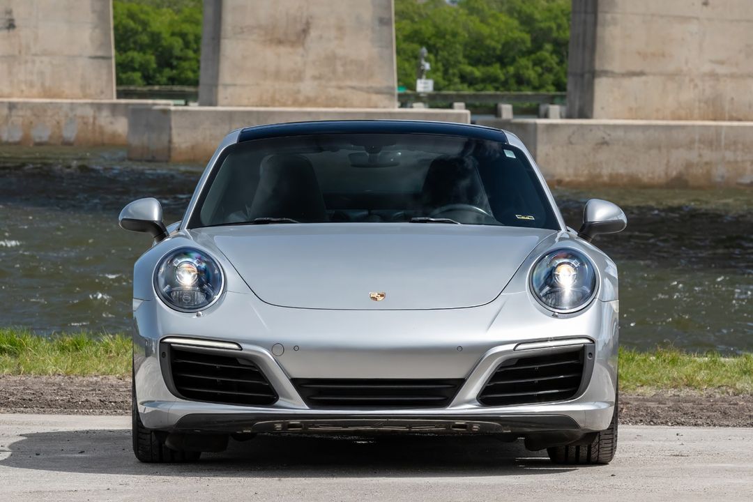 2017 Porsche 911