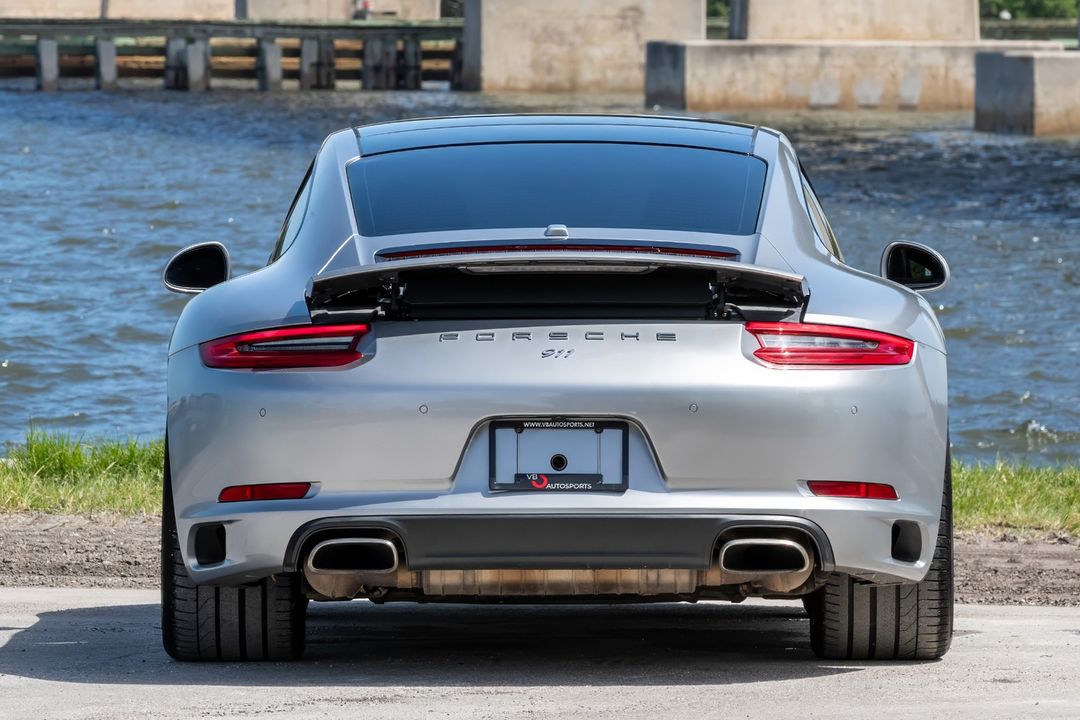 2017 Porsche 911