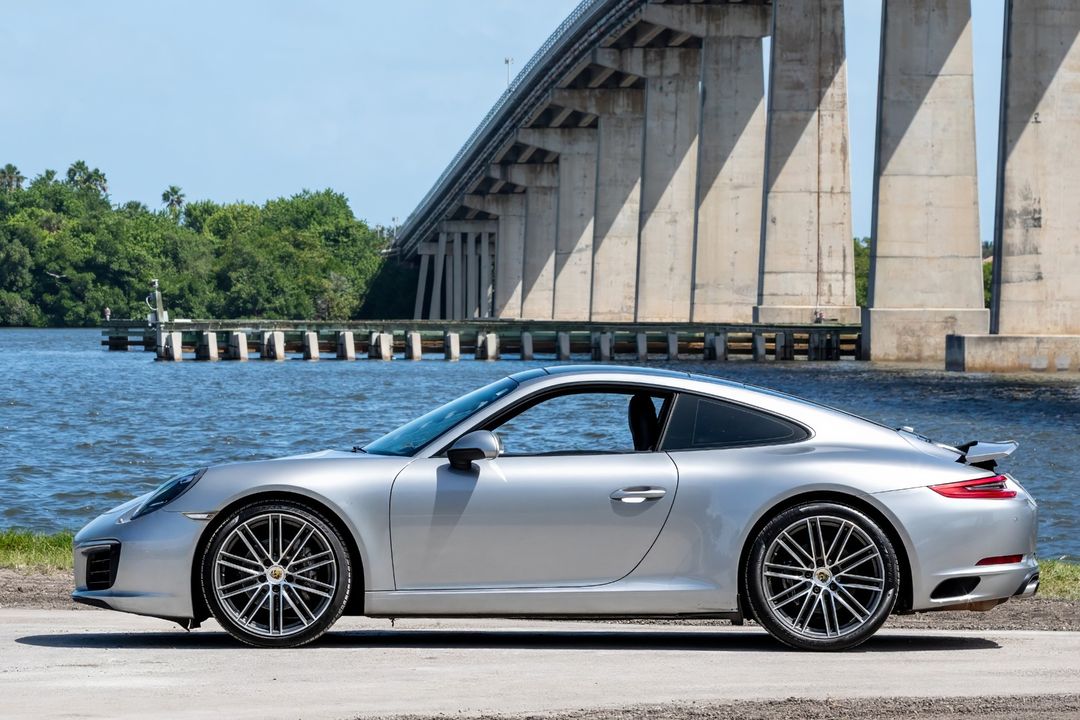 2017 Porsche 911