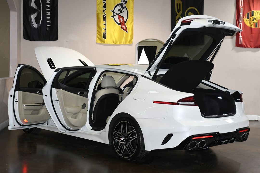 2022 Kia Stinger