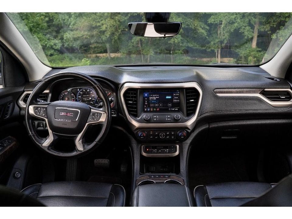2020 GMC Acadia