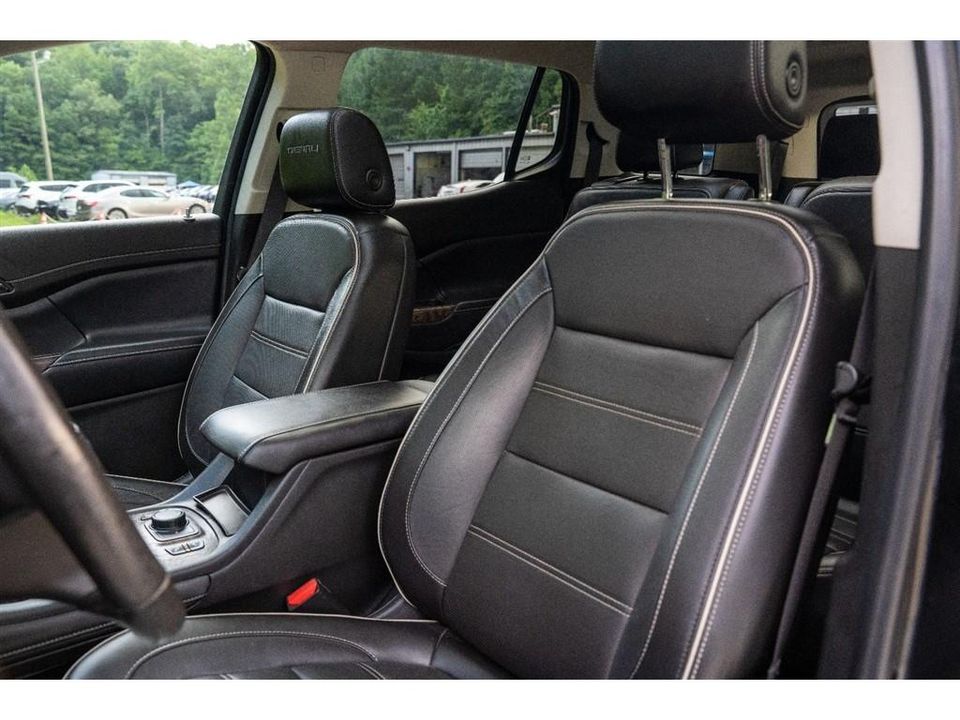 2020 GMC Acadia