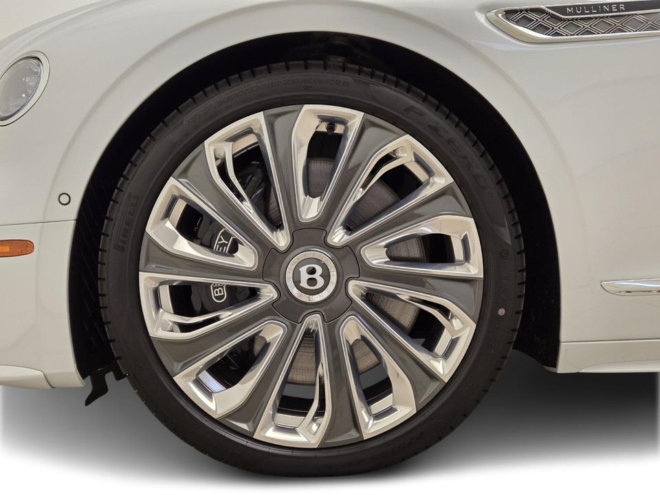 2025 Bentley Flying Spur