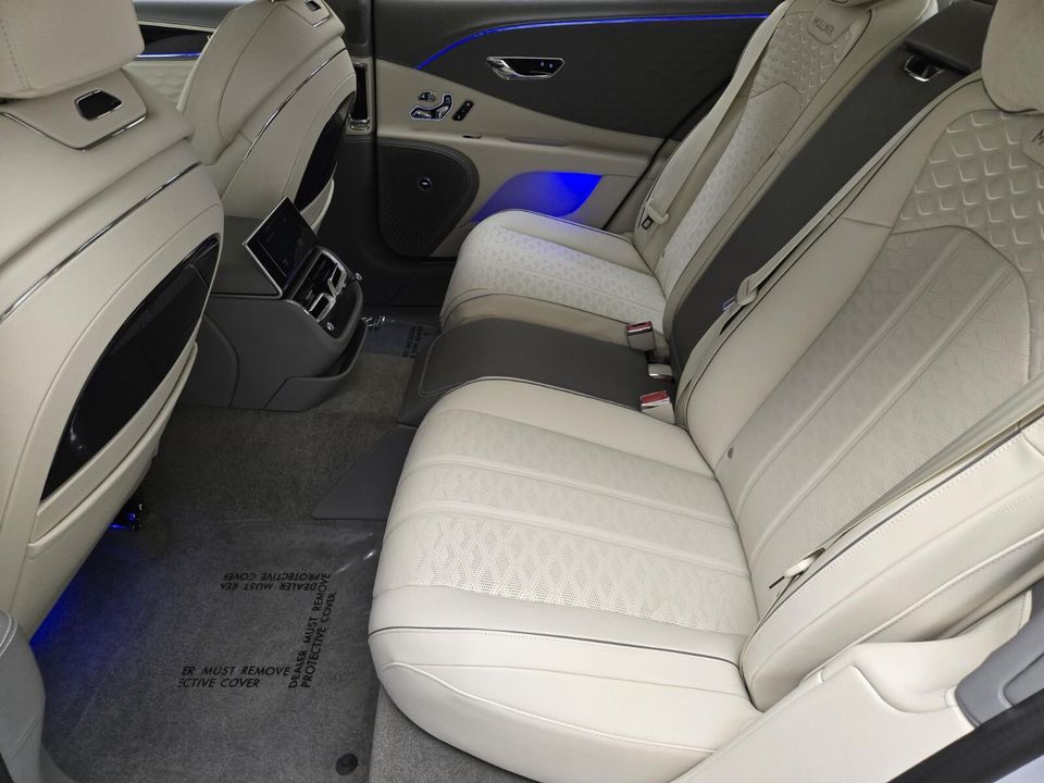 2025 Bentley Flying Spur