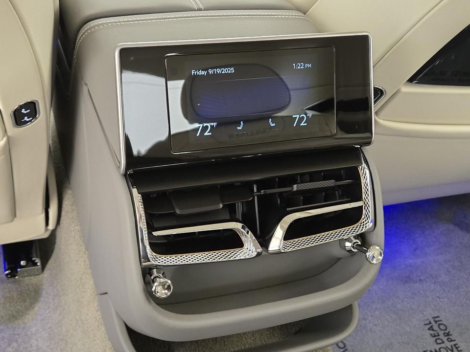 2025 Bentley Flying Spur