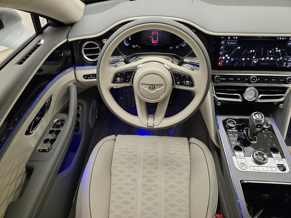 2025 Bentley Flying Spur