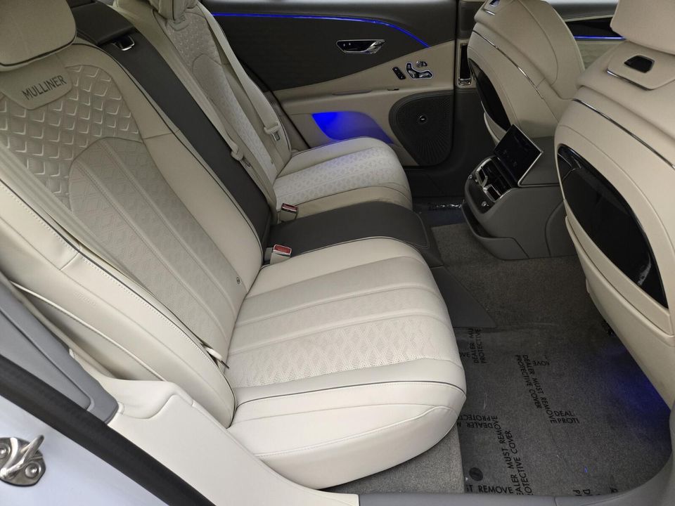 2025 Bentley Flying Spur