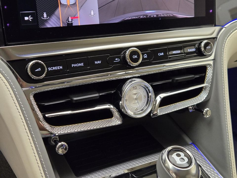 2025 Bentley Flying Spur