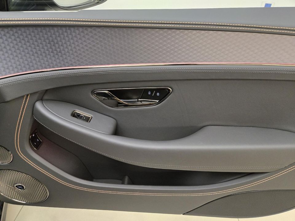 2025 Bentley Continental GT